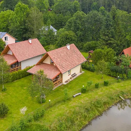 Domki nad stawem. Polańczyk Zewnętrze zdjęcie