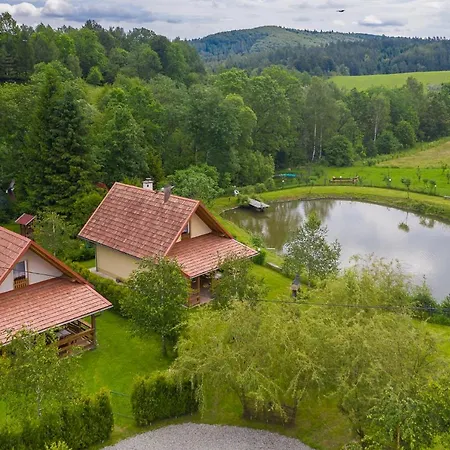 Domki nad stawem. Polańczyk Zewnętrze zdjęcie
